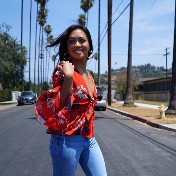 Spring blouse - Picture 3 of 5